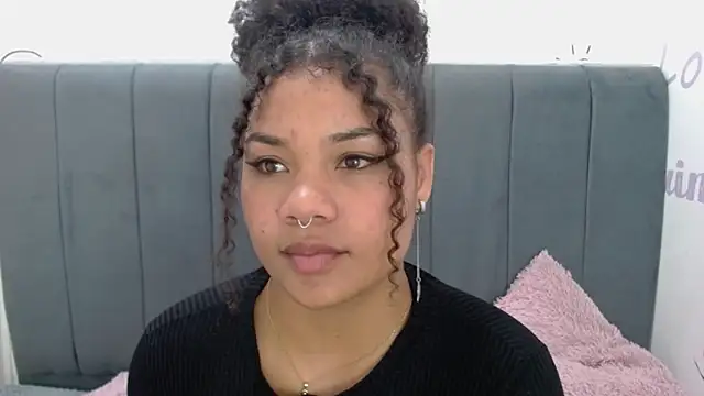 Snapshot of KittyBrookex chatting on March 2025 09:13:02 PM KittyBrookex online show from March 2025 09:13:02 PM