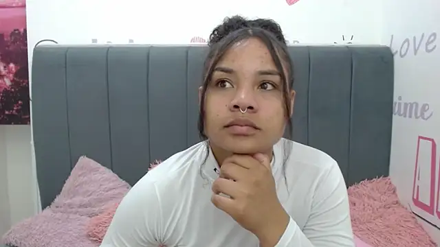 Snapshot of KittyBrookex chatting on March 2025 01:56:02 PM KittyBrookex online show from March 2025 01:56:02 PM