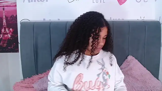 Snapshot of KittyBrookex chatting on October 2025 01:43:02 PM KittyBrookex online show from October 2025 01:43:02 PM