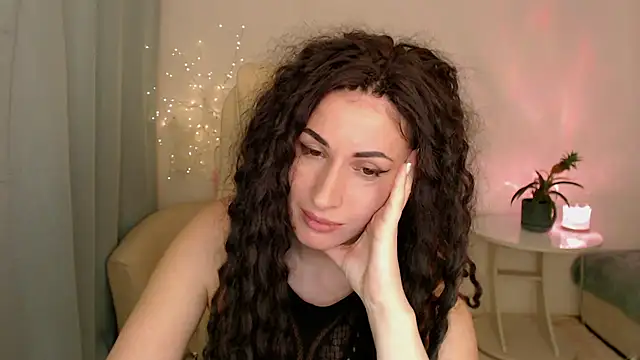 MaryMalory11 online show from March 2025 07:49:02 PM