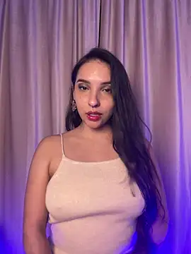 Snapshot of ThaliaRivera_ chatting on October 2025 11:40:01 PM ThaliaRivera online show from October 2025 11:40:01 PM