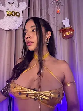 Snapshot of ThaliaRivera_ chatting on October 2025 04:09:02 AM ThaliaRivera online show from October 2025 04:09:02 AM