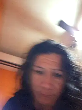 miicheele32 online show from November 2025 08:00:02 AM