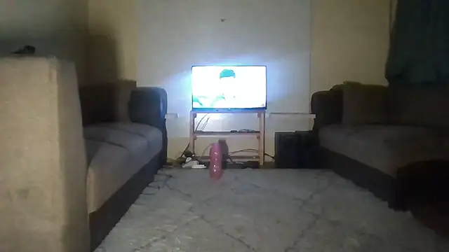 SmallGoodNutts online show from September 2025 04:23:01 AM