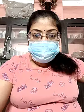 LAVERNIYA  online show from December 2024 02:22:01 PM