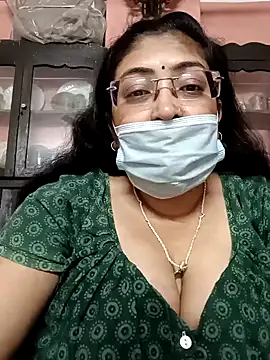 LAVERNIYA  online show from February 2025 01:19:02 PM