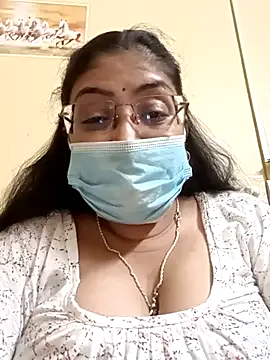 LAVERNIYA  online show from March 2025 12:27:02 PM