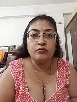 LAVERNIYA  online show from October 2025 06:37:01 AM