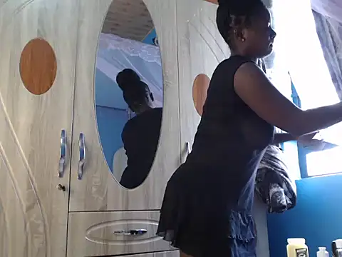 TrishaKalid online show from February 2026 07:59:02 AM