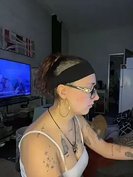 Hawitxui online show from November 2025 09:53:01 AM