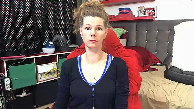 Snapshot of kellyterapy chatting on January 2025 06:16:01 PM kellyterapy online show from January 2025 06:16:01 PM