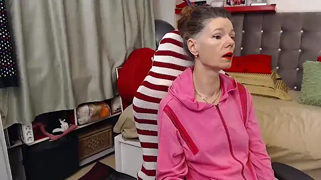 kellyterapy online show from November 2025 06:09:02 PM