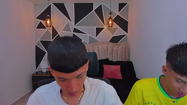 Juan Nd Steven online show from November 2025 04:23:02 AM