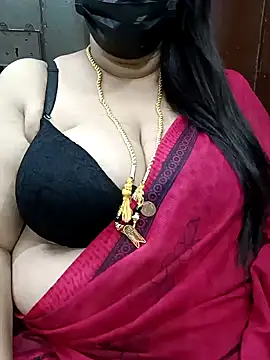 ashikaa r online show from February 2025 11:13:02 PM