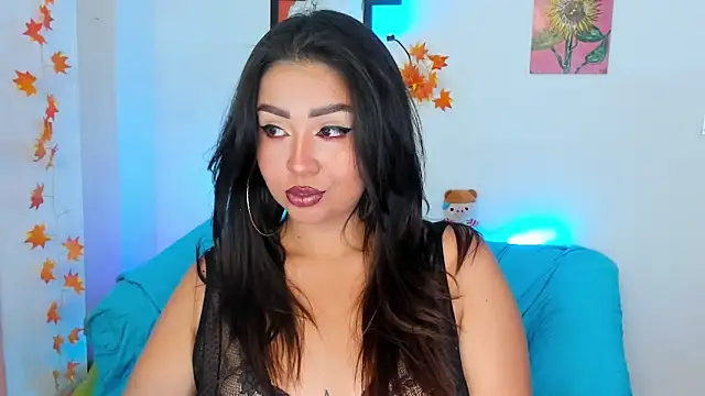 Snapshot of LiahDiaz chatting on January 2025 05:13:01 PM LiahDiaz online show from January 2025 05:13:01 PM