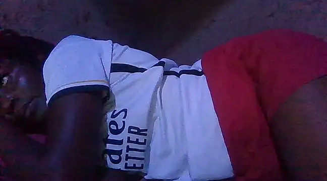 pretty prickle online show from December 2024 06:13:01 PM