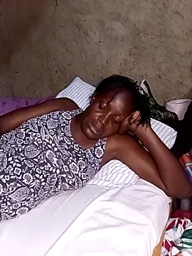 pretty prickle online show from October 2025 06:42:02 PM