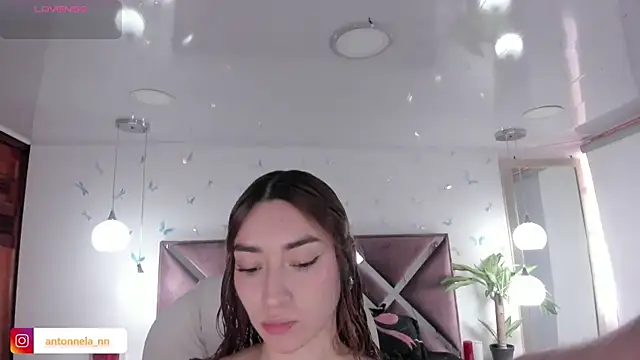  Antonnela  online show from December 2025 03:40:02 PM