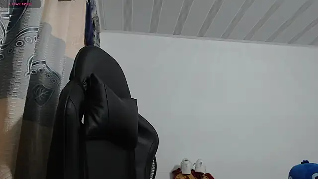 sweet cutetras22 online show from February 2026 10:54:02 AM