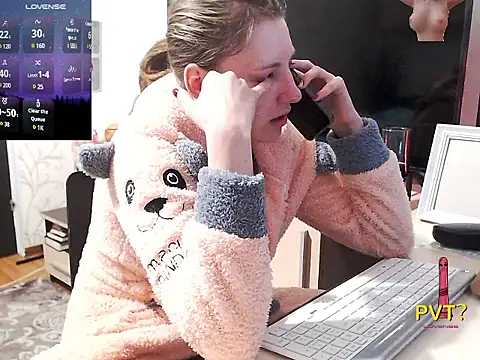 Snapshot of KimySandy chatting on January 2025 06:10:02 PM KimySandy online show from January 2025 06:10:02 PM
