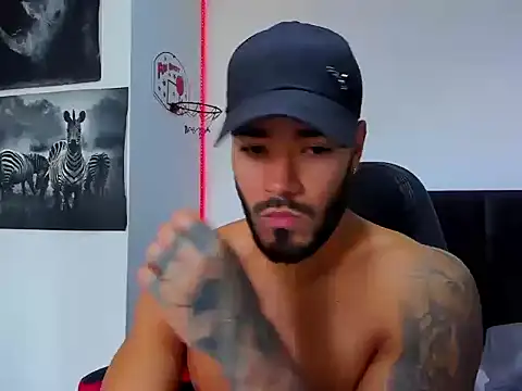 Snapshot of Alexander_Martines chatting on September 2025 05:35:02 PM Alexander Martines online show from September 2025 05:35:02 PM