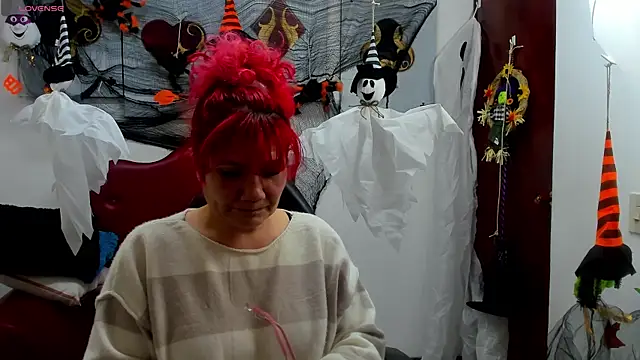 Salomeediaz  online show from October 2025 09:06:01 PM