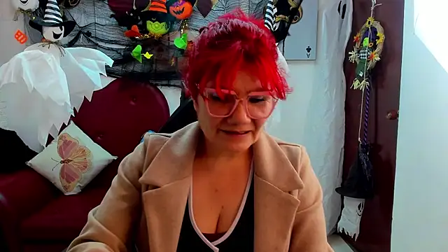 Salomeediaz  online show from October 2025 09:03:01 PM