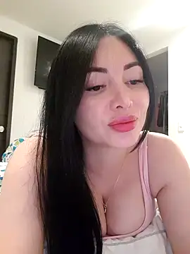 Snapshot of _monicab chatting on January 2025 01:42:01 AM monicab online show from January 2025 01:42:01 AM