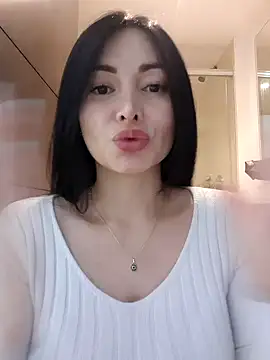 Snapshot of _monicab chatting on February 2025 12:48:01 AM monicab online show from February 2025 12:48:01 AM