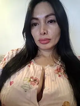 Snapshot of _monicab chatting on June 2026 01:49:01 AM monicab online show from June 2026 01:49:01 AM