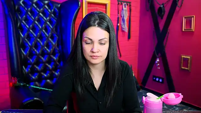 KarolinaRobinson online show from February 2025 03:04:02 PM