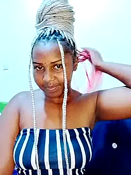 Sexxycheeks- online show from March 2025 11:42:01 PM