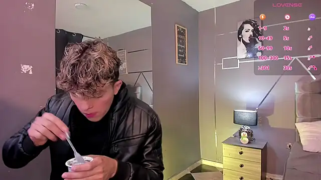 ANDRIUS 24 online show from December 2024 11:40:01 AM