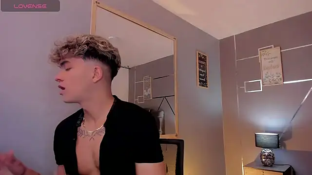 ANDRIUS 24 online show from January 2025 12:24:01 PM