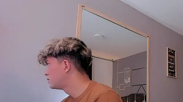 ANDRIUS 24 online show from January 2025 01:10:01 PM