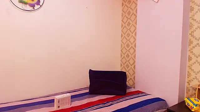 Snapshot of Chantal_taylor_ chatting on September 2025 12:05:02 PM Chantal taylor online show from September 2025 12:05:02 PM