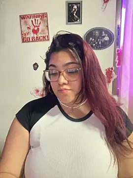 KathyGonzalez online show from October 2025 07:33:02 PM