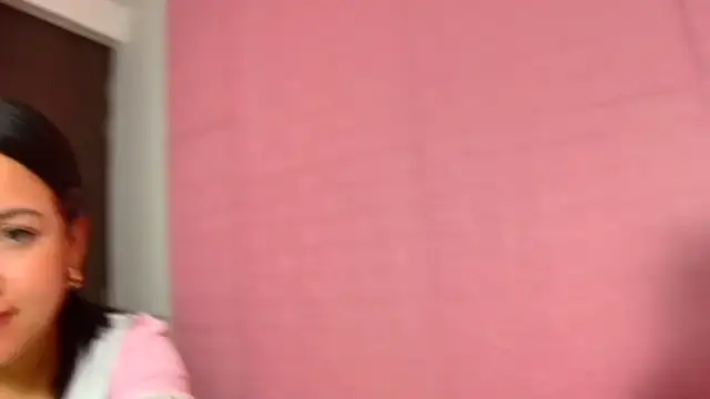 strawberrymia68 online show from January 2025 04:49:02 PM