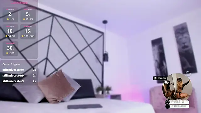 Natasha Smith09 online show from December 2024 07:46:02 PM