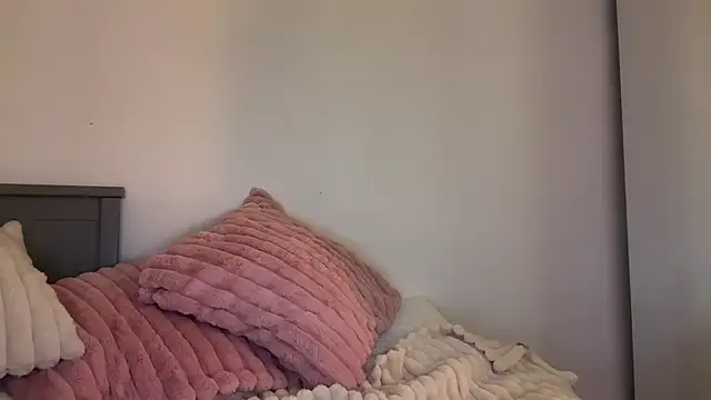 Vanesskaa online show from February 2025 05:14:02 AM