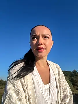 Vanesskaa online show from September 2025 04:20:01 PM