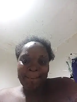 preettys56 online show from November 2025 05:00:01 PM