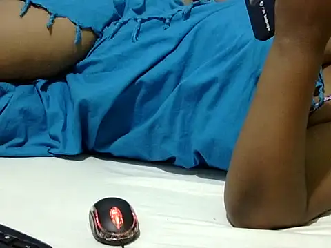 Snapshot of kelly255 chatting on September 2025 04:43:02 PM kelly255 online show from September 2025 04:43:02 PM