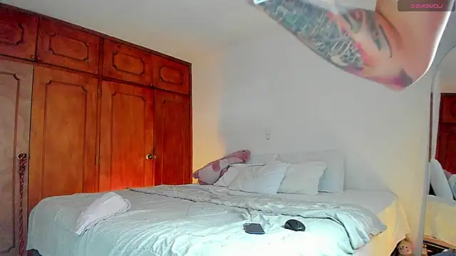 Jordyrodriiguez online show from December 2024 07:26:02 PM