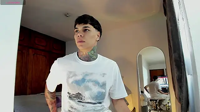 Jordyrodriiguez online show from December 2024 09:51:01 PM