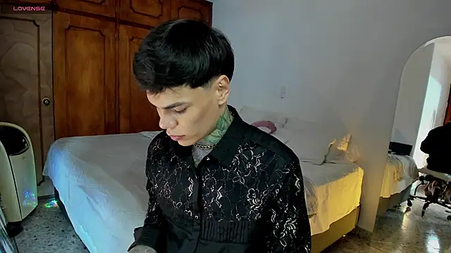 Jordyrodriiguez online show from January 2025 02:09:01 AM