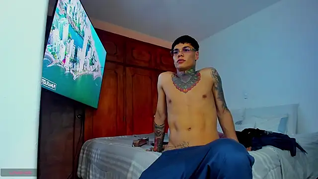 Jordyrodriiguez online show from January 2025 05:34:01 AM