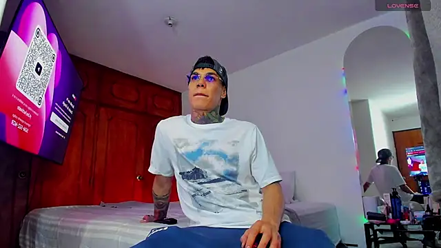Jordyrodriiguez online show from January 2025 03:34:01 AM