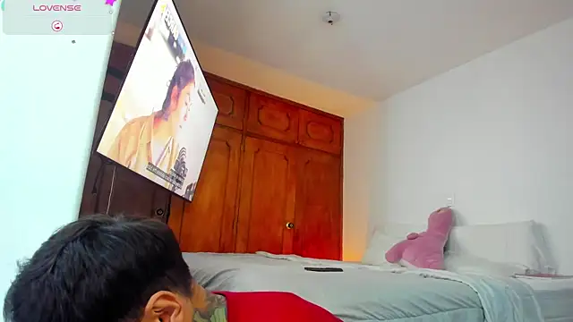 Jordyrodriiguez online show from February 2025 03:54:01 AM