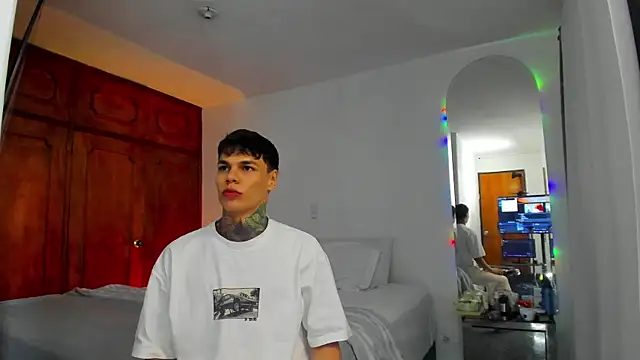 Jordyrodriiguez online show from February 2025 01:58:02 AM